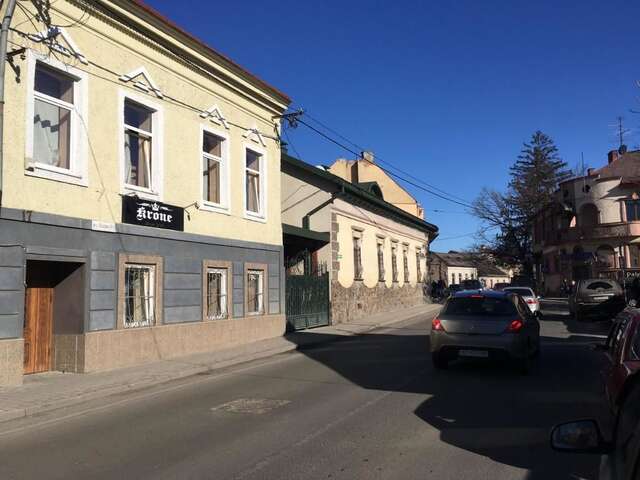 Хостелы Krone Hostel Ужгород-3